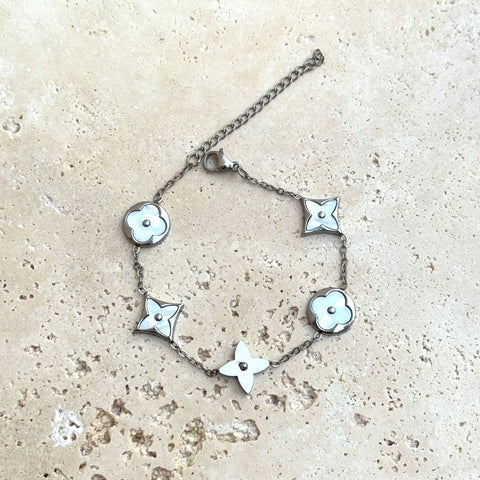 Tarnish Resistant Silver Plated Mixed Flower Pearlescent Bracelet