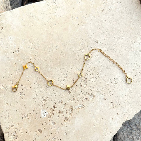 Tarnish Resistant 18k Gold Plated Mixed Clover Bracelet