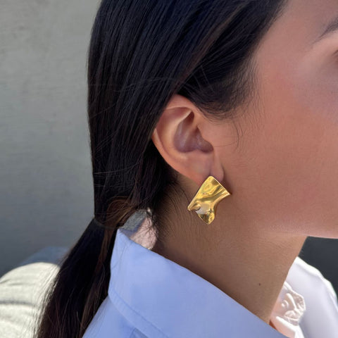 Tarnish Resistant 18k Gold Plated Wave Stud Earrings