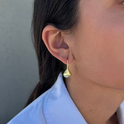 14k Gold Plated Rain Drop Wire Earrings