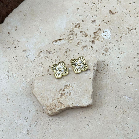 14k Gold Plate CZ Pointed Prismatic Clover Stud Earrings