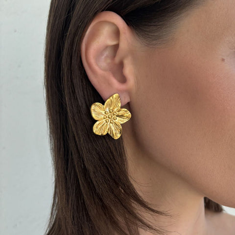 Tarnish Resistant 18k Gold Plated Statement Flower Studs