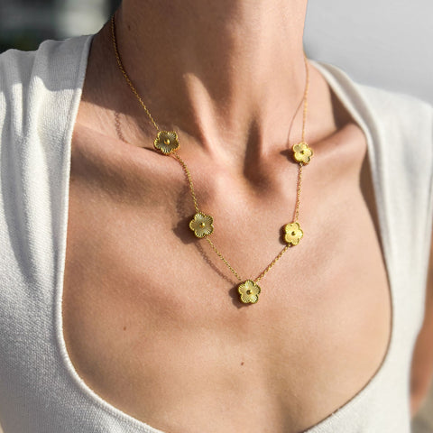 Tarnish Resistant 5-Leaf Clover Station Necklace