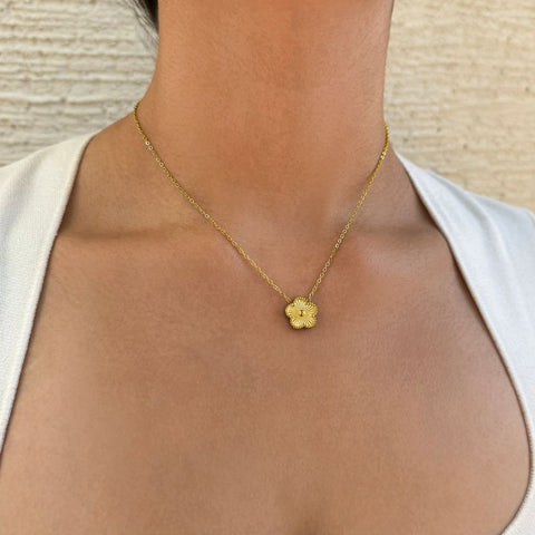 Tarnish Resistant 5-Leaf Clover Pendant Necklace