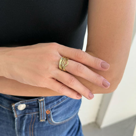 14k Gold Plated Wavy 6-Piece Band Set