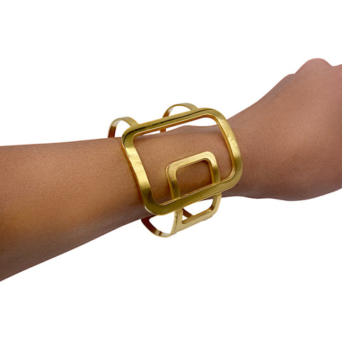 Sculptural Cuff gold