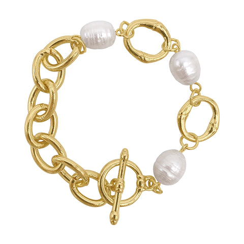 Oversized Link and Freshwater Pearl Toggle Chain Bracelet gold