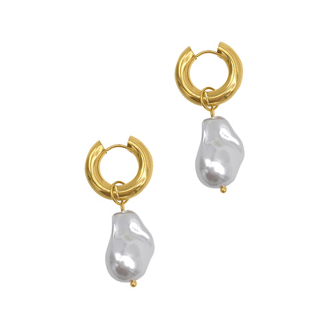 Shell Pearl Chubby Hoop Earrings gold