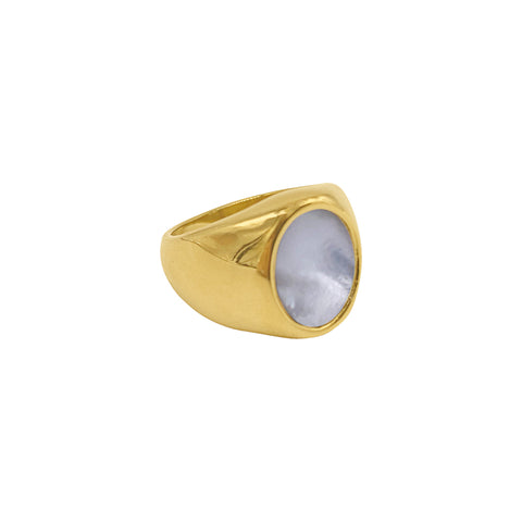 Oval White Mother of Pearl Ring gold